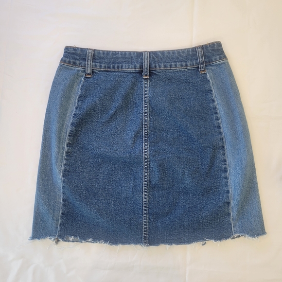 Madewell Mini Skirt - Picture 2 of 6